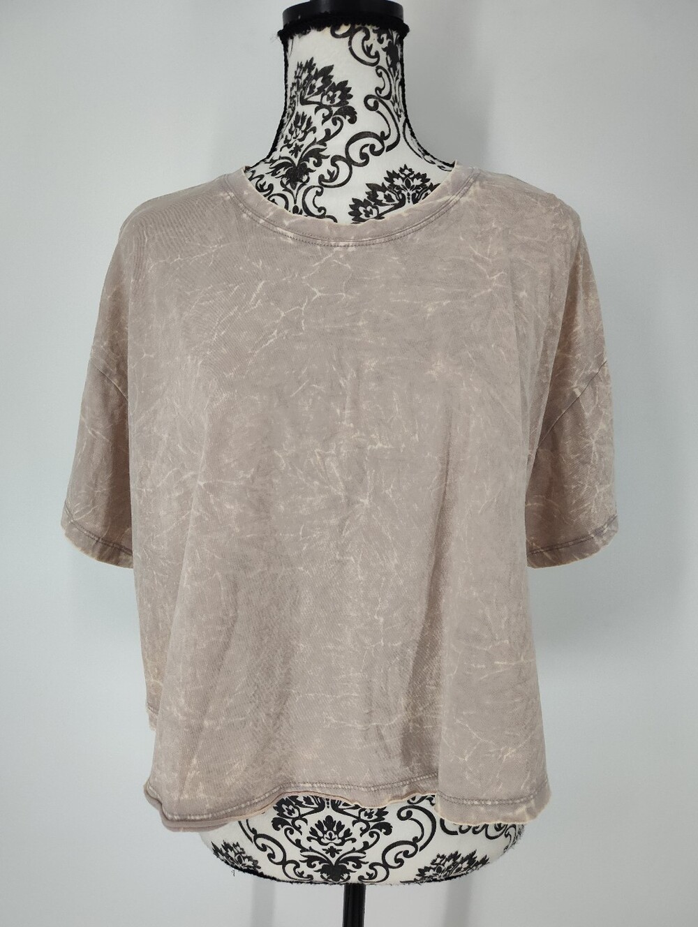 Zenana Women's Mineral-Wash Taupe Short Sleeve Cropped Oversized Tee Size S/M